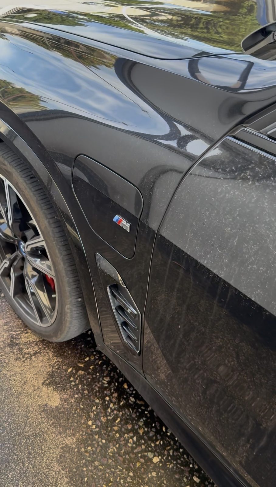 BMW M avant lavage extérieur